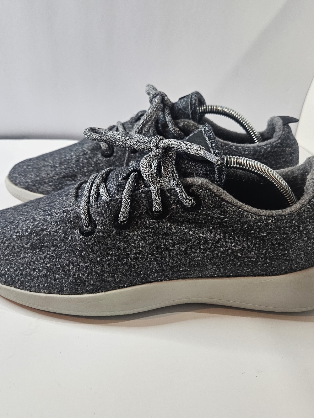 allbirds Men's Wool Runners in Charcoal Gray Size 10